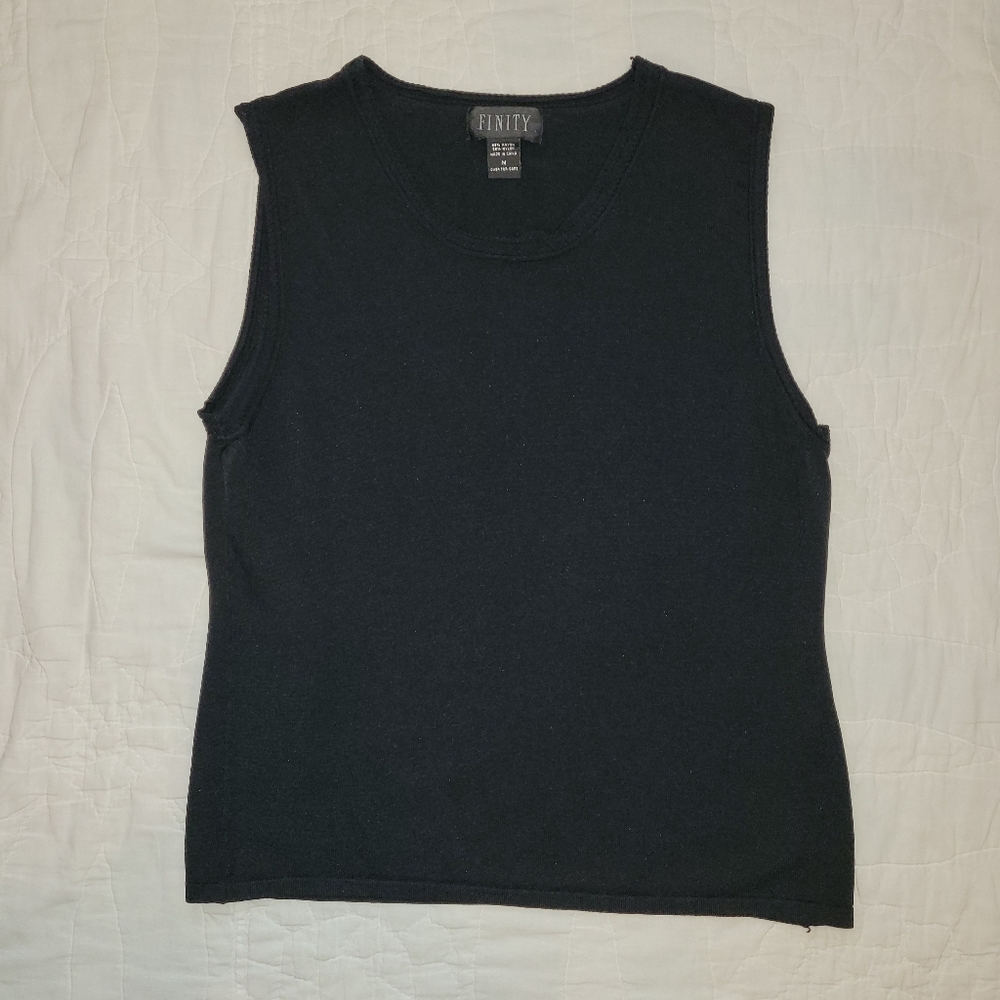 Medium Finity black tank top